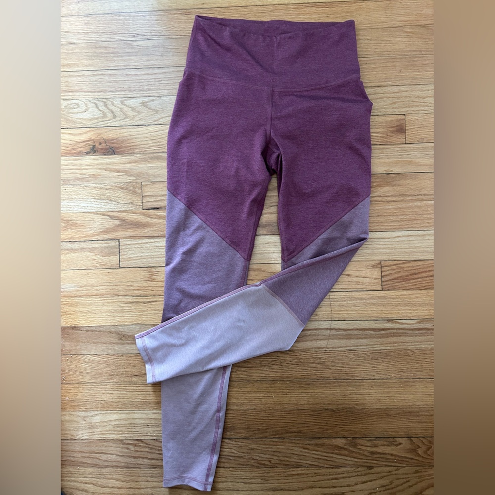 Colorblock pink leggings